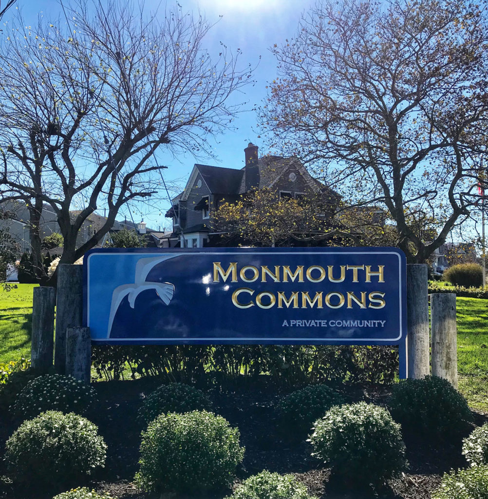 Monmouth Commons Entrance